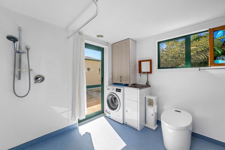 Photo of property in 826 Queen Charlotte Drive, Havelock, Picton, 7281