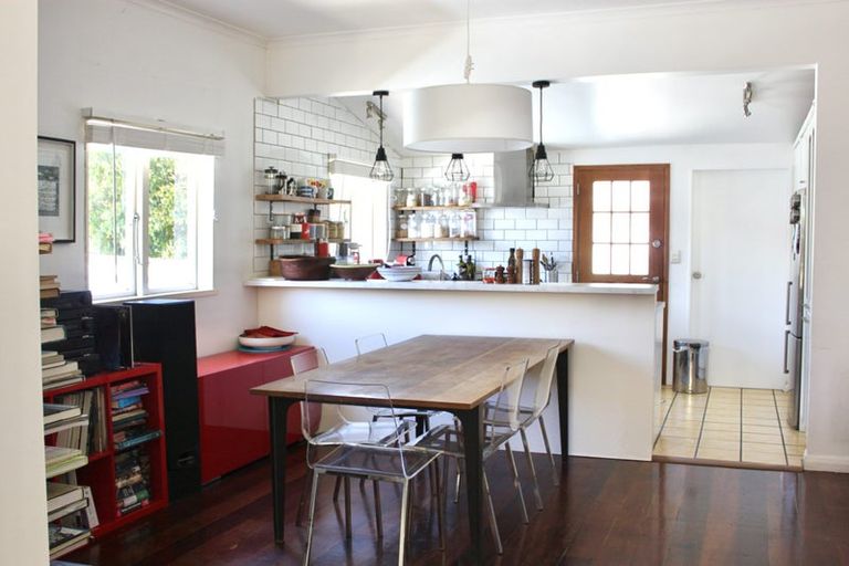 Photo of property in 29 Newman Terrace, Thorndon, Wellington, 6011