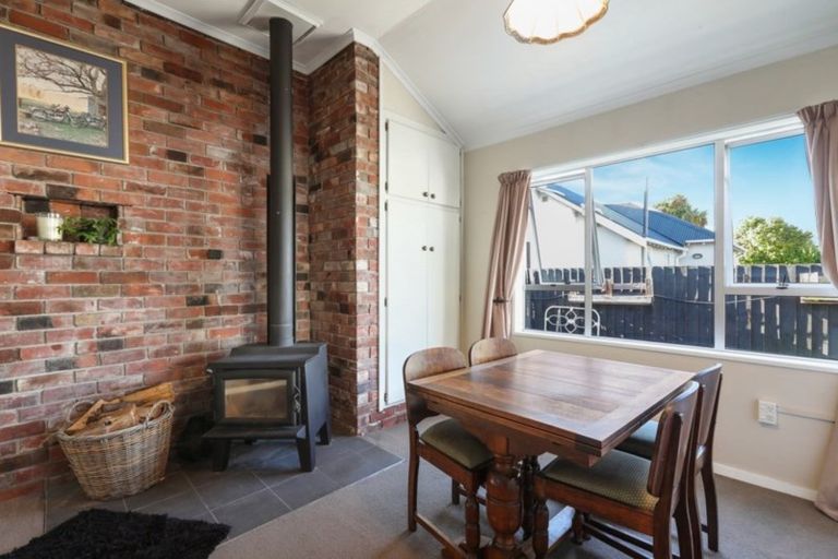 Photo of property in 1/16 Somerfield Street, Somerfield, Christchurch, 8024