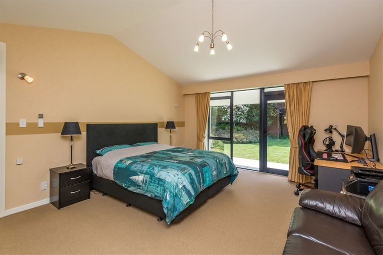 Photo of property in 29c Hamilton Avenue, Ilam, Christchurch, 8041