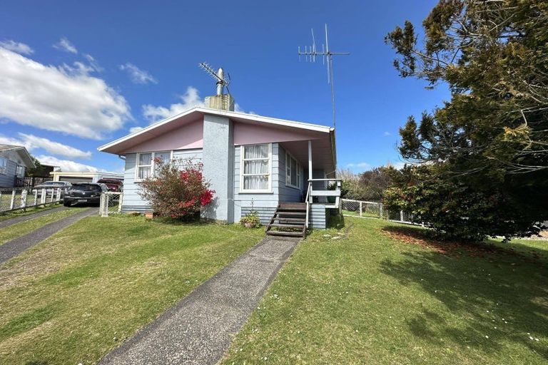 Photo of property in 5 Takahe Place, Tokoroa, 3420