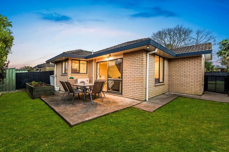 Photo of property in 6 Clover Drive, Henderson, Auckland, 0610