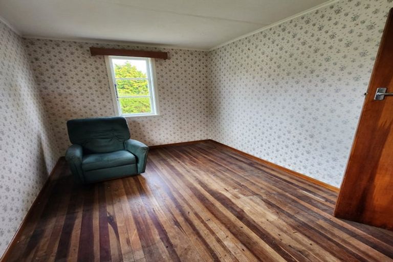 Photo of property in 23 Stanly Street, Eketahuna, 4900