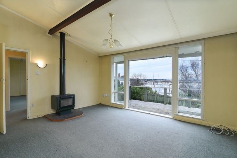 Photo of property in 2 Walter Street, The Glen, Dunedin, 9011