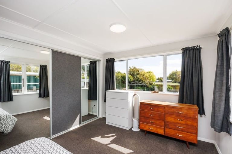 Photo of property in 32 Poole Street, Feilding, 4702