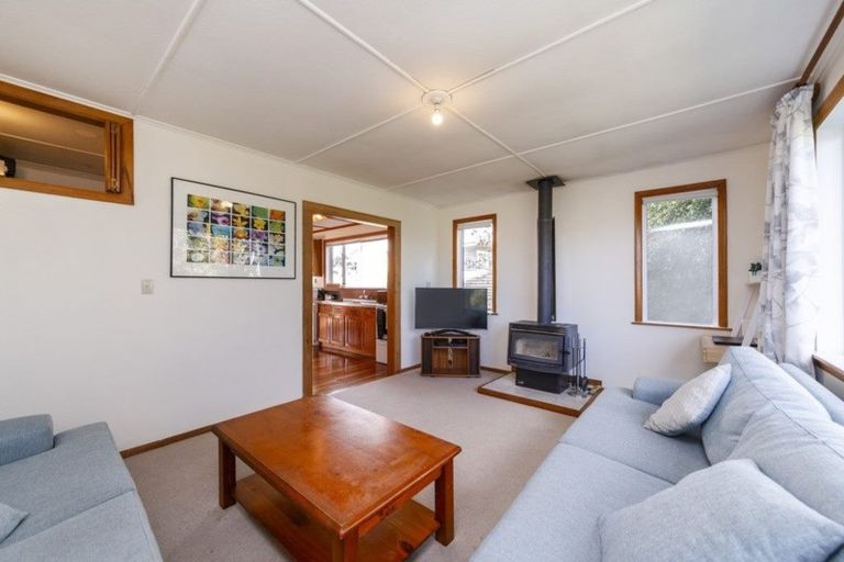 Photo of property in 31 Hedges Street, Sanson, 4817