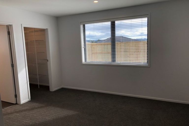 Photo of property in 14 Rotomanu Place, Pyes Pa, Tauranga, 3112