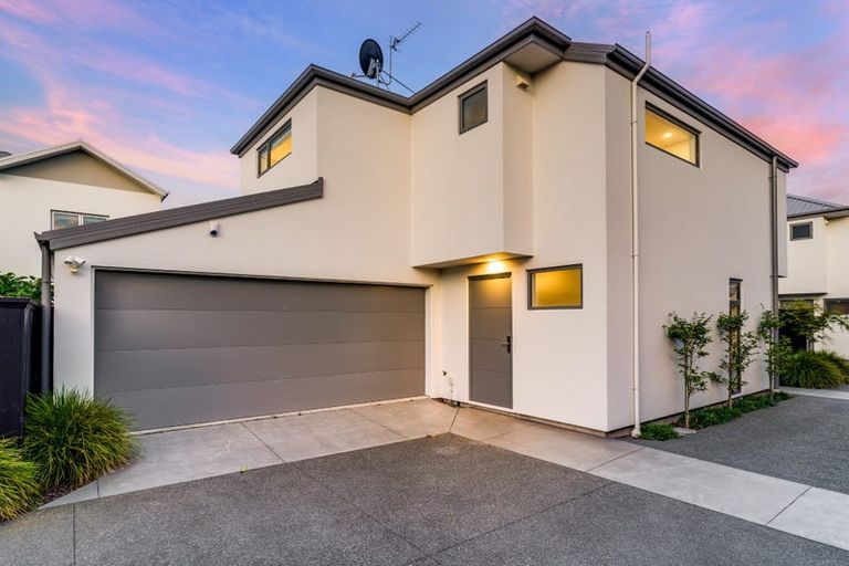 Photo of property in 2/525 Madras Street, St Albans, Christchurch, 8014