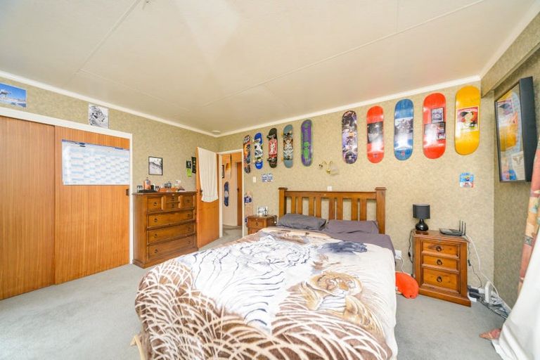 Photo of property in 29 Herbert Avenue, Cloverlea, Palmerston North, 4412