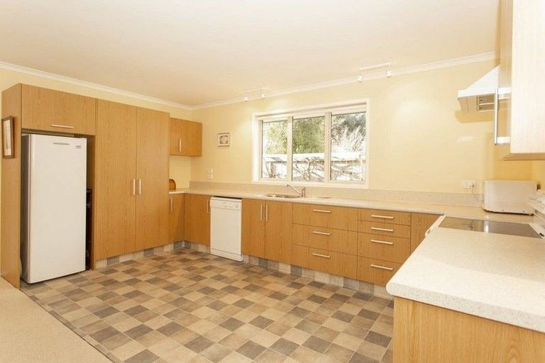 Photo of property in 6 Jordan Avenue, Tinwald, Ashburton, 7700