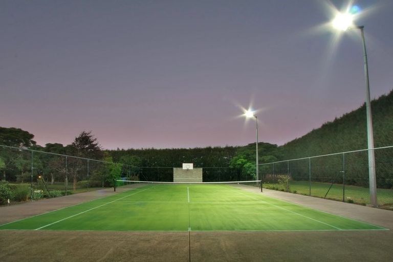 Photo of property in 120 Oakland Road, Karaka, Papakura, 2580