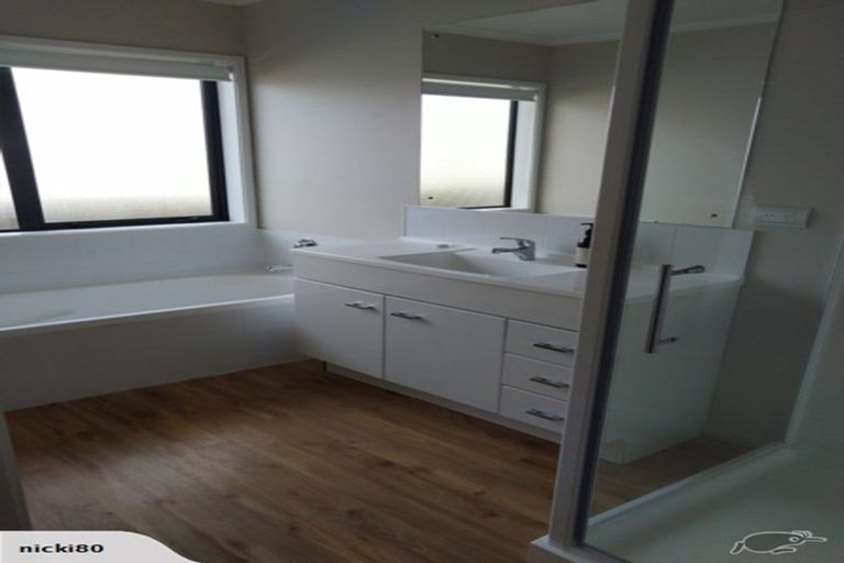 Photo of property in 23 Kahurangi Heights, Aotea, Porirua, 5024