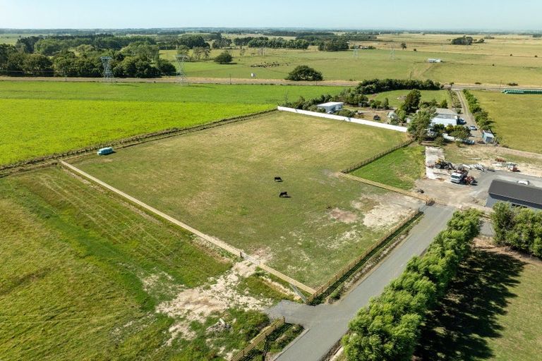 Photo of property in 32a Aranui Road, Kairanga, 4475