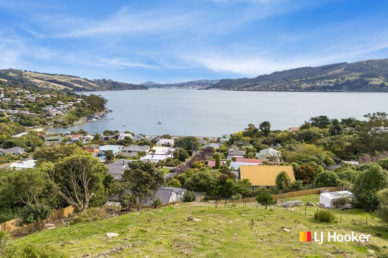 Photo of property in 51 Wharfdale Street, Macandrew Bay, Dunedin, 9014