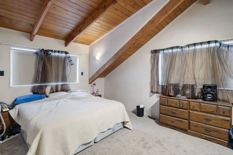 Photo of property in 67 Rosier Road, Glen Eden, Auckland, 0602