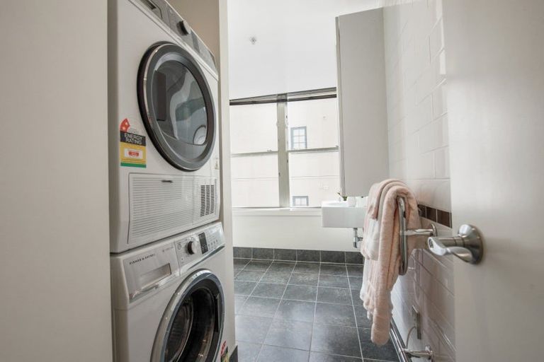 Photo of property in 6d/123 Molesworth Street, Thorndon, Wellington, 6011