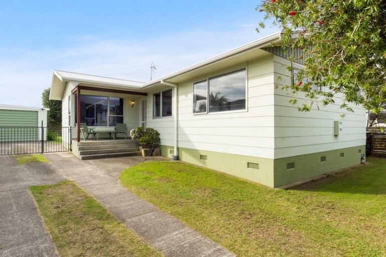 Photo of property in 121 Links Avenue, Mount Maunganui, 3116