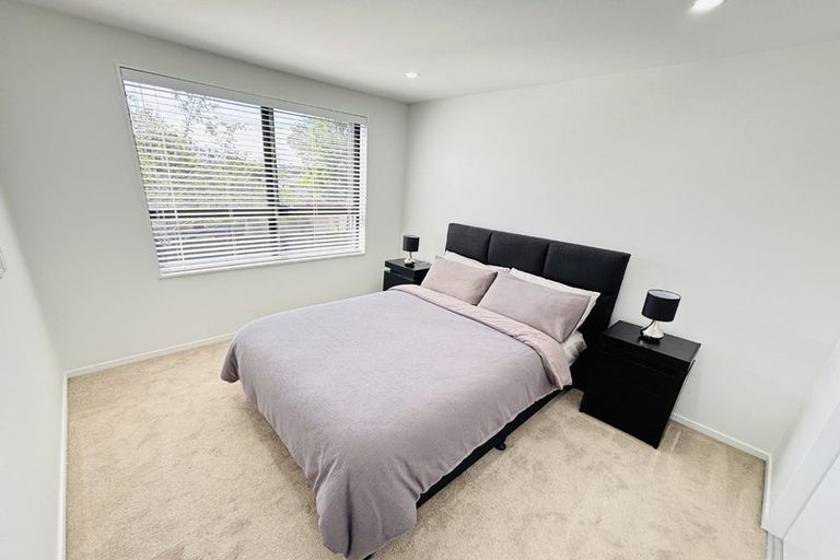 Photo of property in 19c Farwood Drive, Henderson, Auckland, 0612