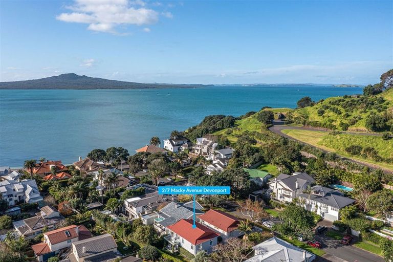 Photo of property in 1/7 Macky Avenue, Devonport, Auckland, 0624
