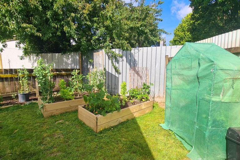 Photo of property in 1033e Fergusson Drive, Clouston Park, Upper Hutt, 5018