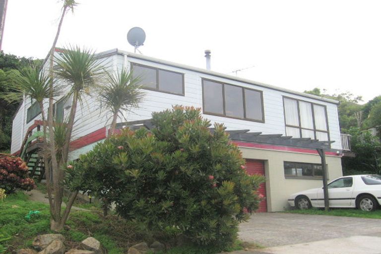 Photo of property in 66 Acacia Avenue, Maungaraki, Lower Hutt, 5010