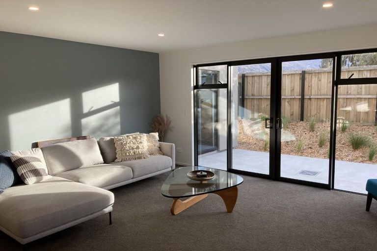 Photo of property in 32 Clearview Street, Wanaka, 9305