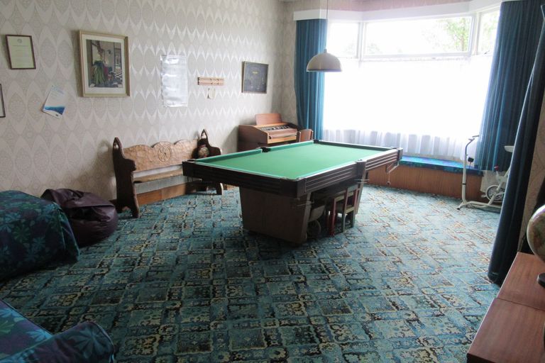 Photo of property in 33 Rhodes Street, Waimate, 7924