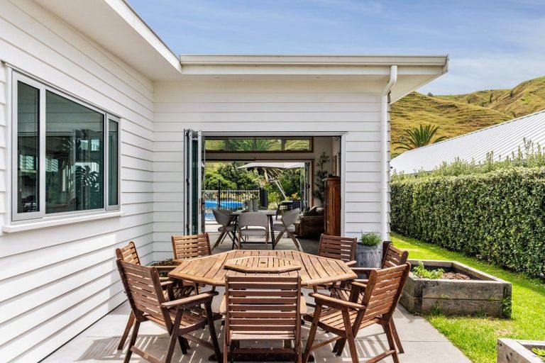 Photo of property in 11 Beach Cove, Wainui, Gisborne, 4010