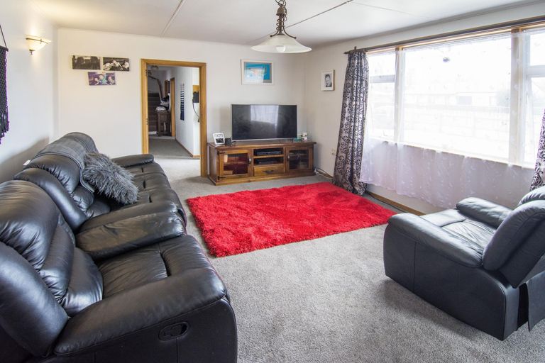 Photo of property in 2 Iorns Street, Masterton, 5810