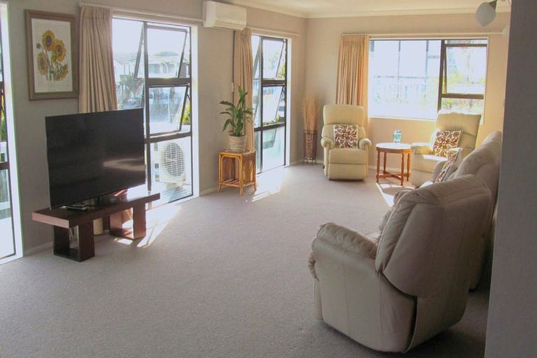 Photo of property in 10 Turnbull Place, Ohope, 3121