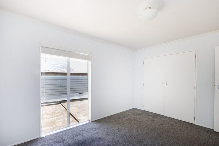 Photo of property in 4 Coromandel Court, Roslyn, Palmerston North, 4414
