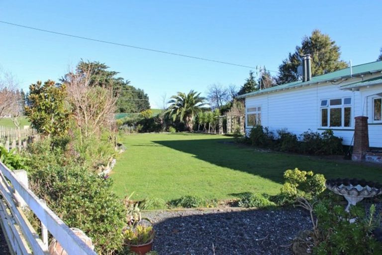 Photo of property in 346 Umutaoroa Road, Dannevirke, 4978