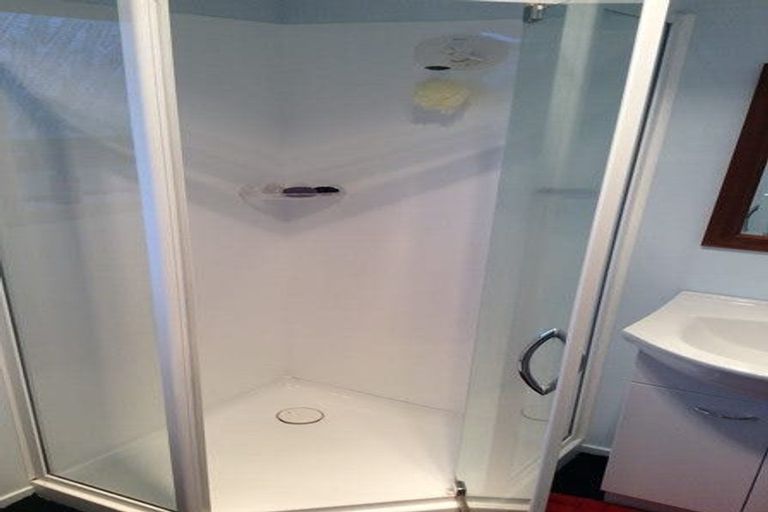 Photo of property in 27 Pukeko Place, Westshore, Napier, 4110