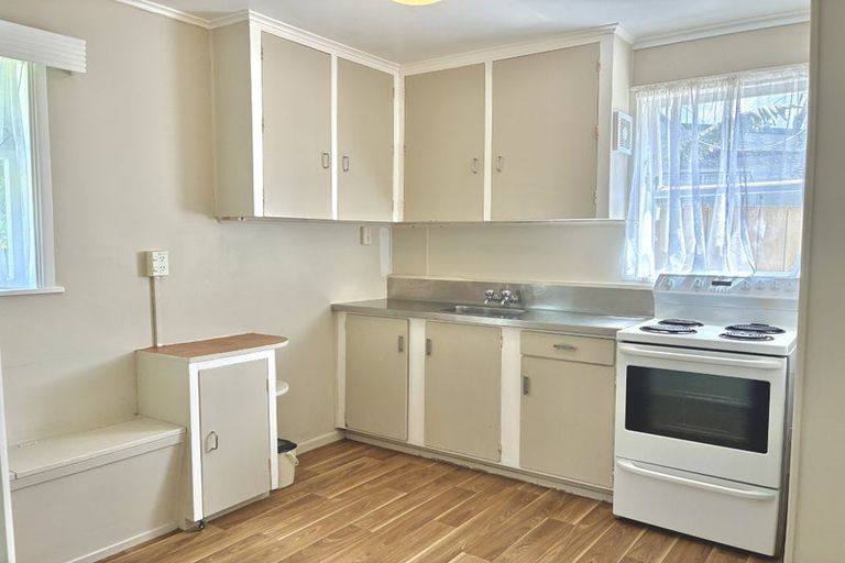 Photo of property in 5/52 Bannerman Road, Morningside, Auckland, 1022