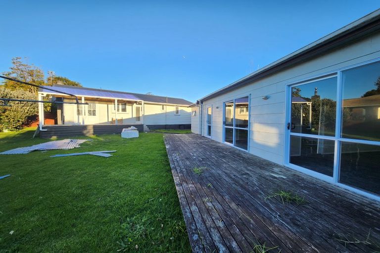 Photo of property in 216 Russell Road, Manurewa, Auckland, 2102