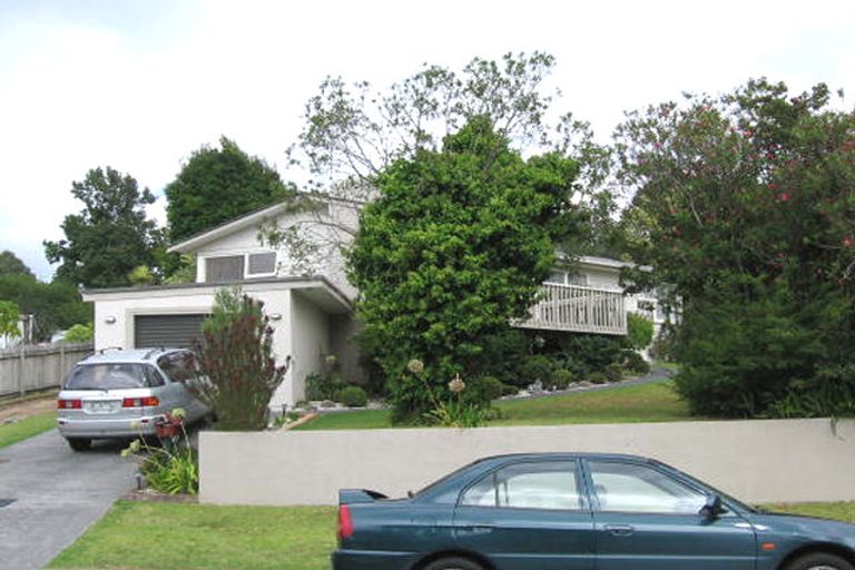 Photo of property in 9 Linwood Avenue, Forrest Hill, Auckland, 0620