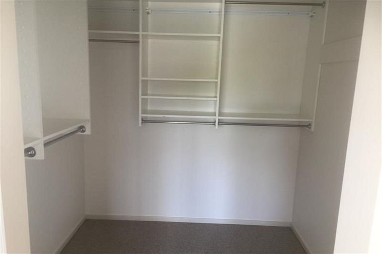 Photo of property in 51 Westpark Drive, West Harbour, Auckland, 0618