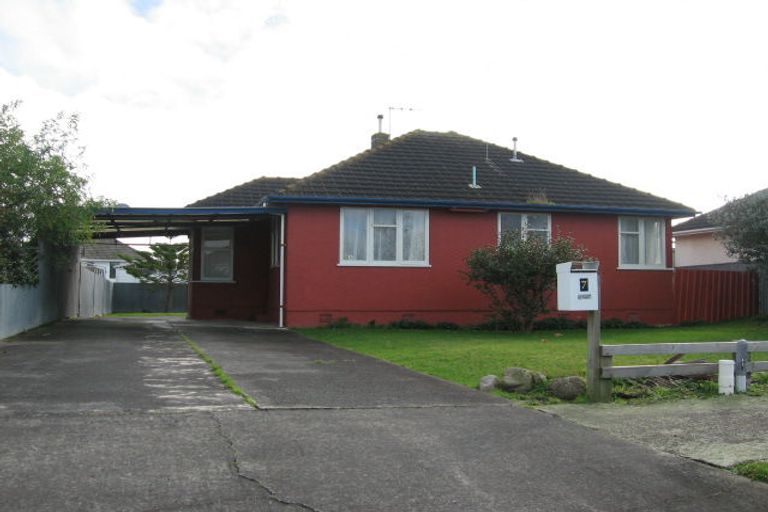 Photo of property in 7 Bristol Crescent, Roslyn, Palmerston North, 4414