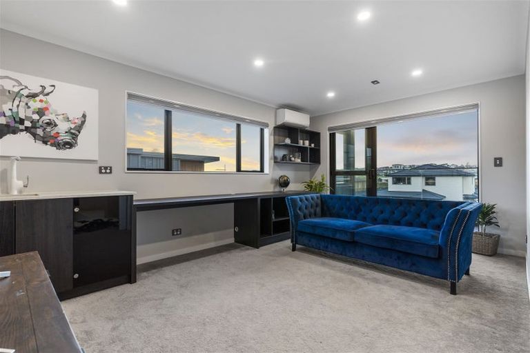 Photo of property in 7 Ruku Street, Long Bay, Auckland, 0630
