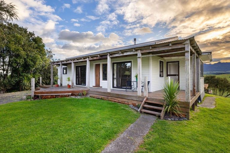 Photo of property in 98a Houchen Road, Raglan, 3295