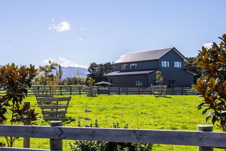 Photo of property in 50 Flax Cutter Lane, Woodside, Greytown, 5794