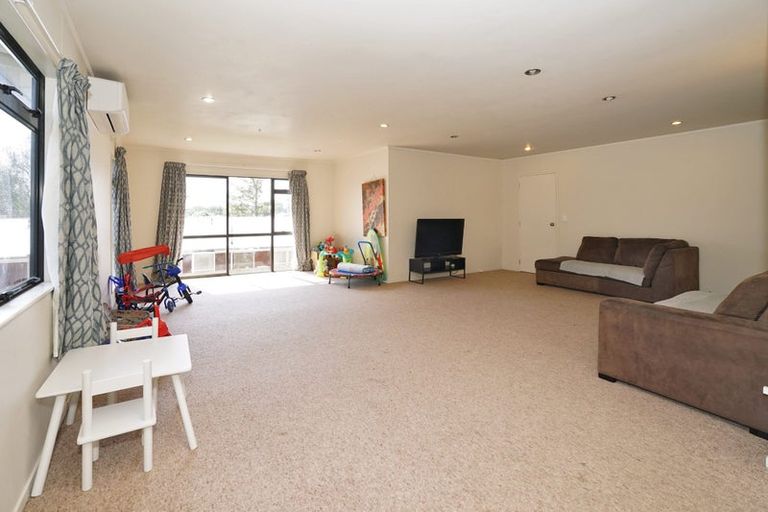 Photo of property in 84b Hillcrest Road, Hillcrest, Hamilton, 3216