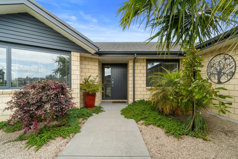 Photo of property in 14 O'sullivan Drive, Matamata, 3400