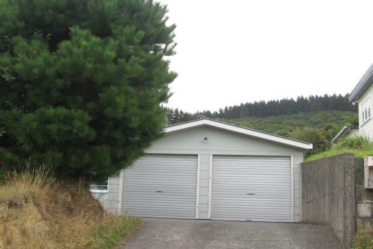 Photo of property in 11 Frederick Street, Tawa, Wellington, 5028