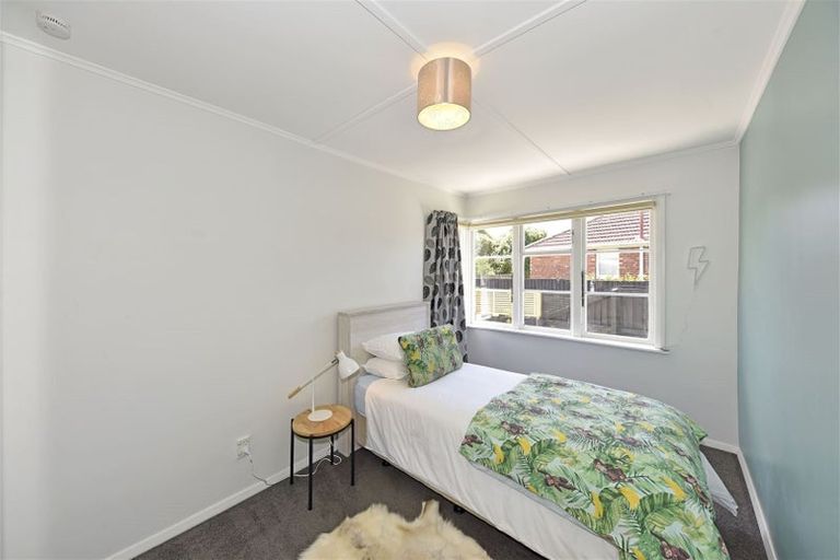 Photo of property in 9 Morrison Avenue, Northcote, Christchurch, 8052