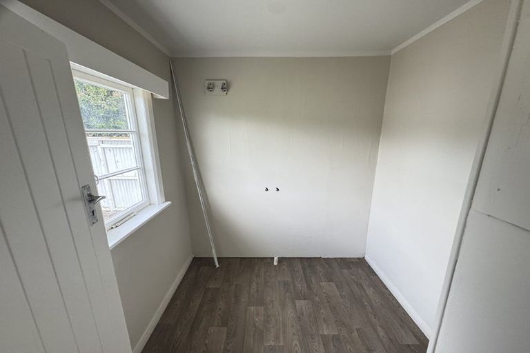 Photo of property in 32 Puriri Terrace, Roslyn, Palmerston North, 4414