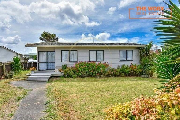 Photo of property in 2/114 Finlayson Avenue, Clendon Park, Auckland, 2103