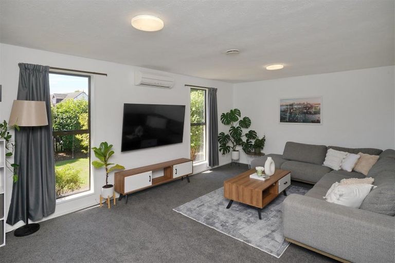 Photo of property in 189 Sawyers Arms Road, Bishopdale, Christchurch, 8053