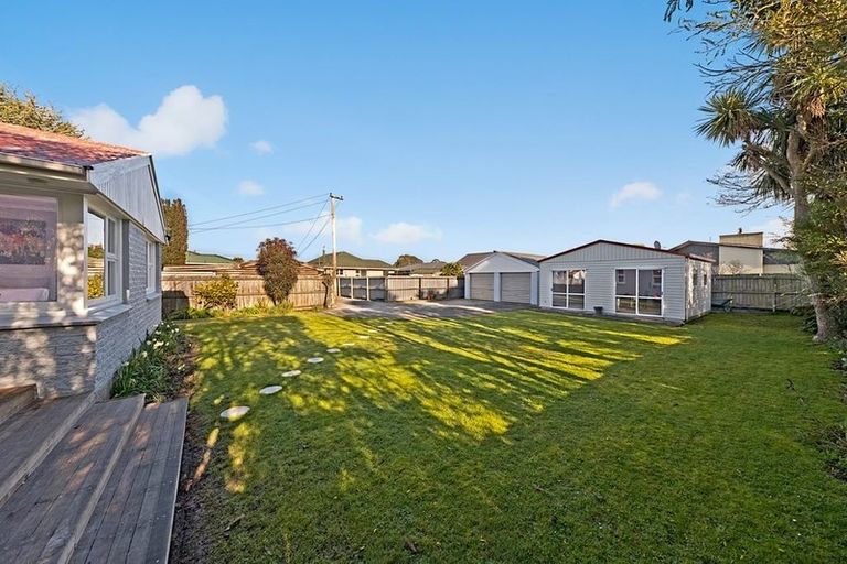 Photo of property in 28 Reynolds Avenue, Bishopdale, Christchurch, 8053