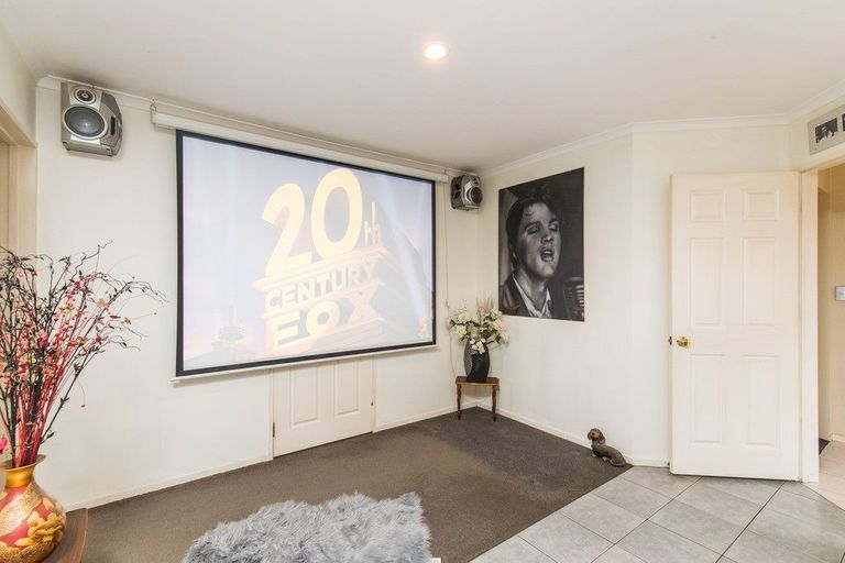 Photo of property in 31 Muirfield Street, Wattle Downs, Auckland, 2103